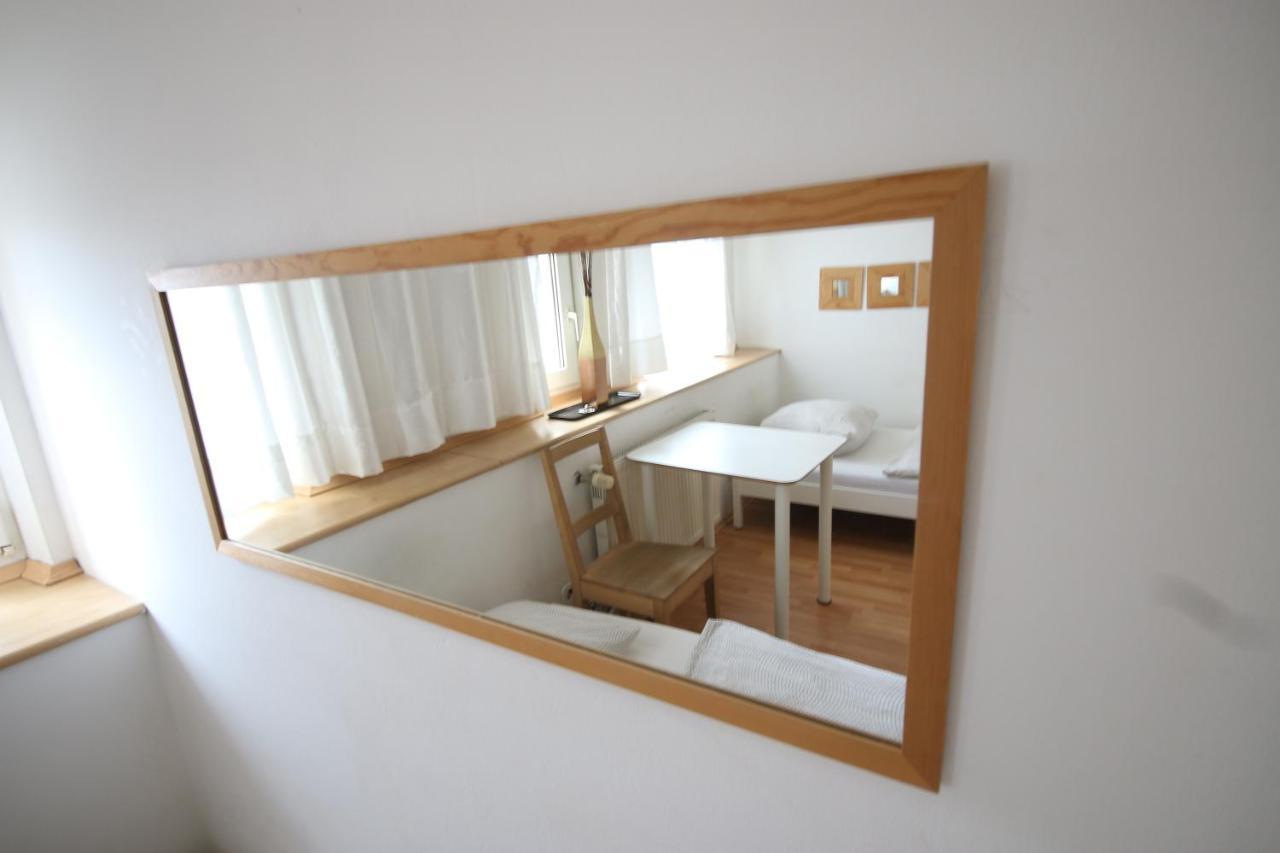 Moderne Studio Apartments Und 120Qm Wohnungen In Oberhausen, Ideal Fuer Geschaeftsreisende Und Monteure Обергаузен Екстер'єр фото