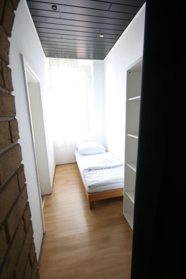 Moderne Studio Apartments Und 120Qm Wohnungen In Oberhausen, Ideal Fuer Geschaeftsreisende Und Monteure Обергаузен Екстер'єр фото