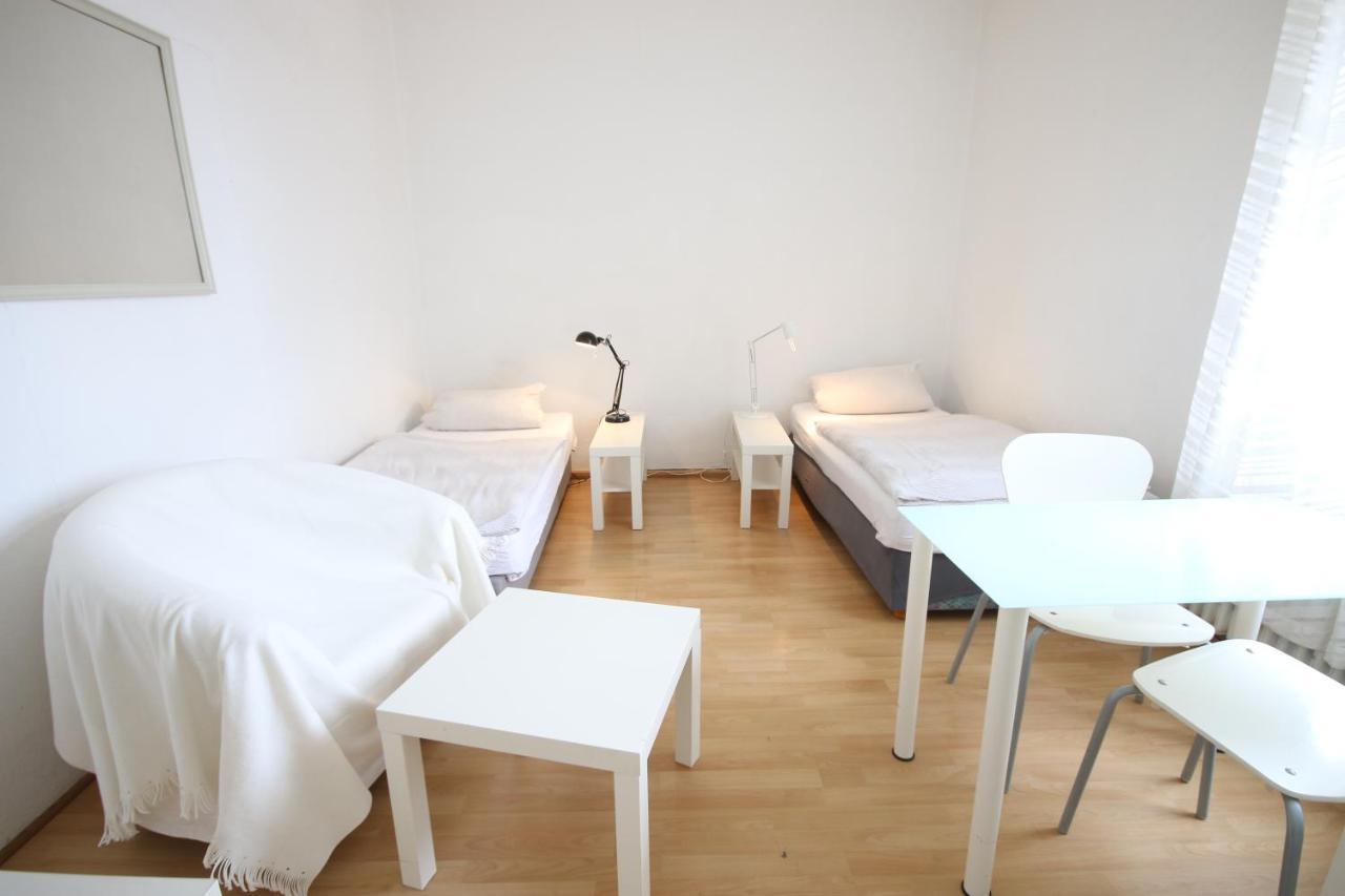 Moderne Studio Apartments Und 120Qm Wohnungen In Oberhausen, Ideal Fuer Geschaeftsreisende Und Monteure Обергаузен Екстер'єр фото