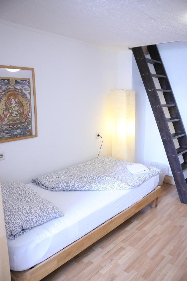 Moderne Studio Apartments Und 120Qm Wohnungen In Oberhausen, Ideal Fuer Geschaeftsreisende Und Monteure Обергаузен Екстер'єр фото